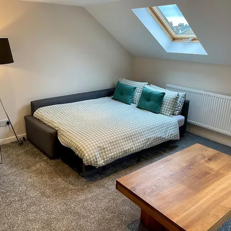 Vennel Street Apartments Stewarton Экстерьер фото