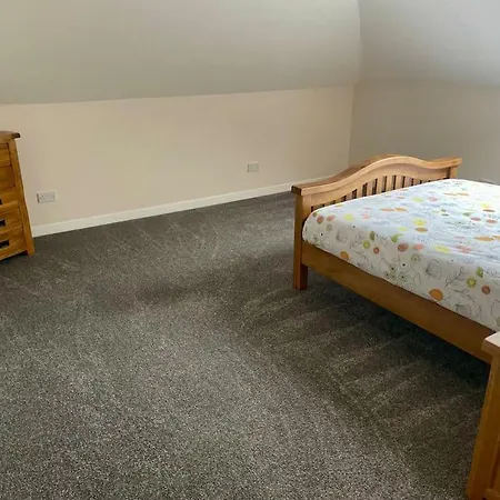 Vennel Street Apartments Stewarton Экстерьер фото