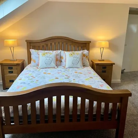 Vennel Street Apartments Stewarton Экстерьер фото